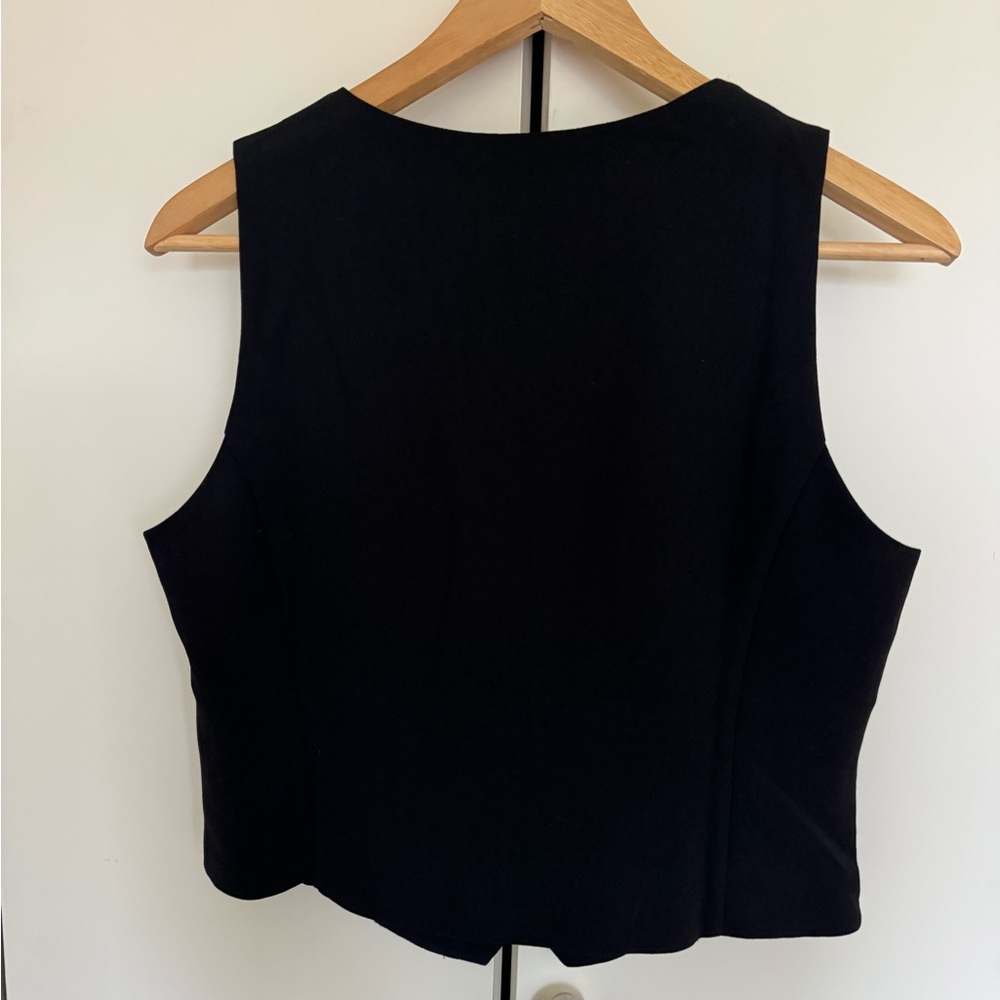J.Crew Classic Black Buttoned Vest - Picture 6 of 10